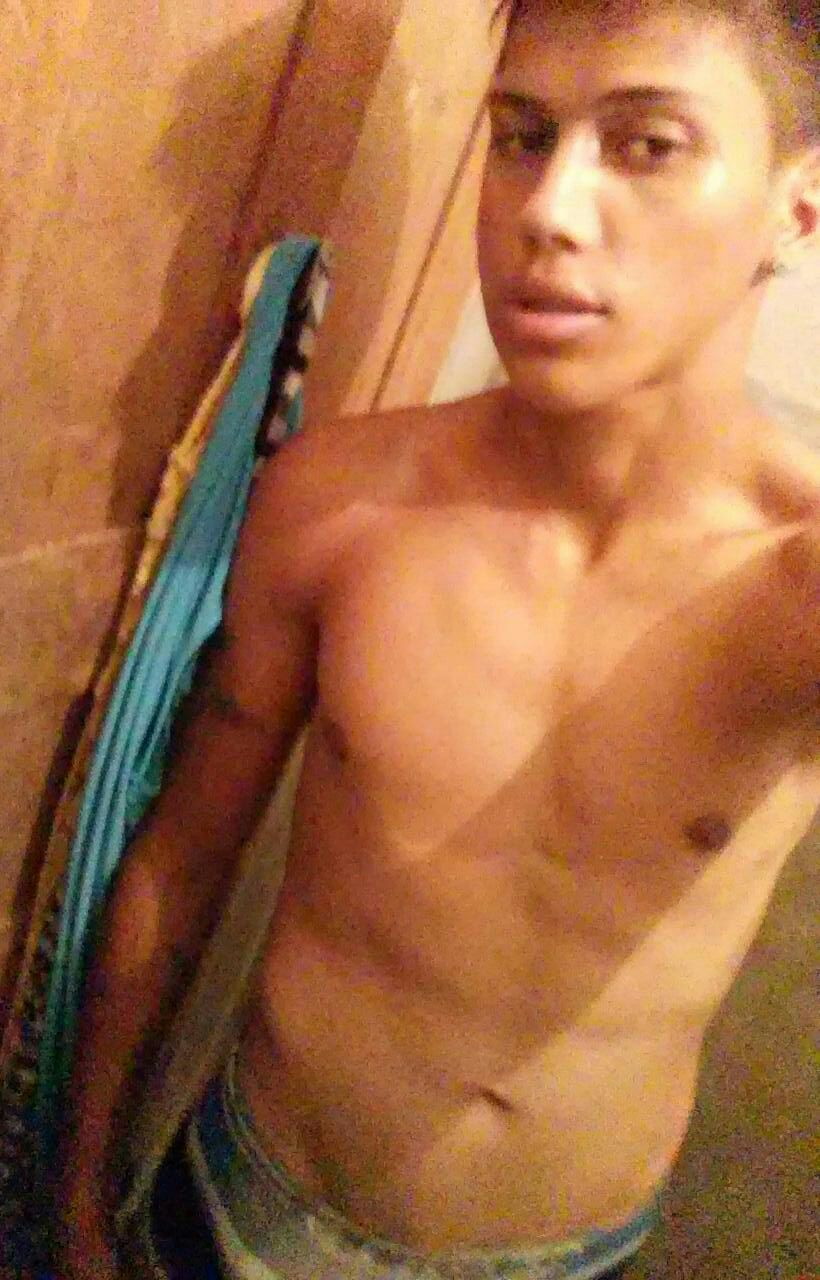 Panco_Bi Teen Self Shot
